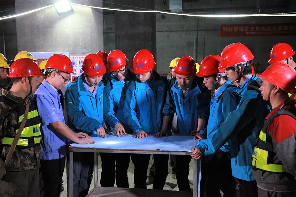 重庆市工人先锋号 工程公司.jpg